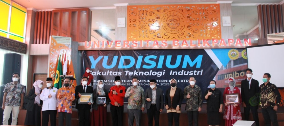 Yudisium Fakultas Teknologi Industri Semester Ganjil TA 2021-2022